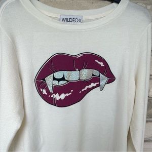 Wildfox vampire lips graphic light cream sweatshirt.